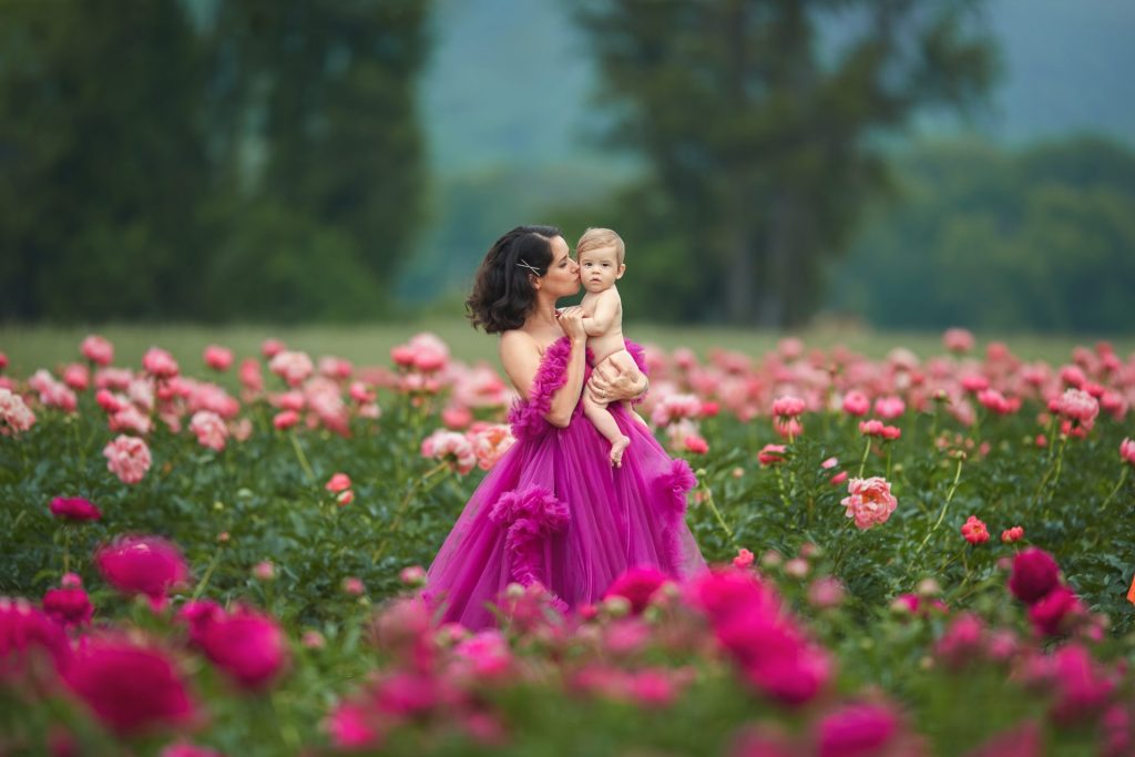 NEW JERSEY MOTHERHOOD AND FAMILY PHOTOGRAPHER, SELF PORTRAIT IN PEONY FIELDS WITH BABY