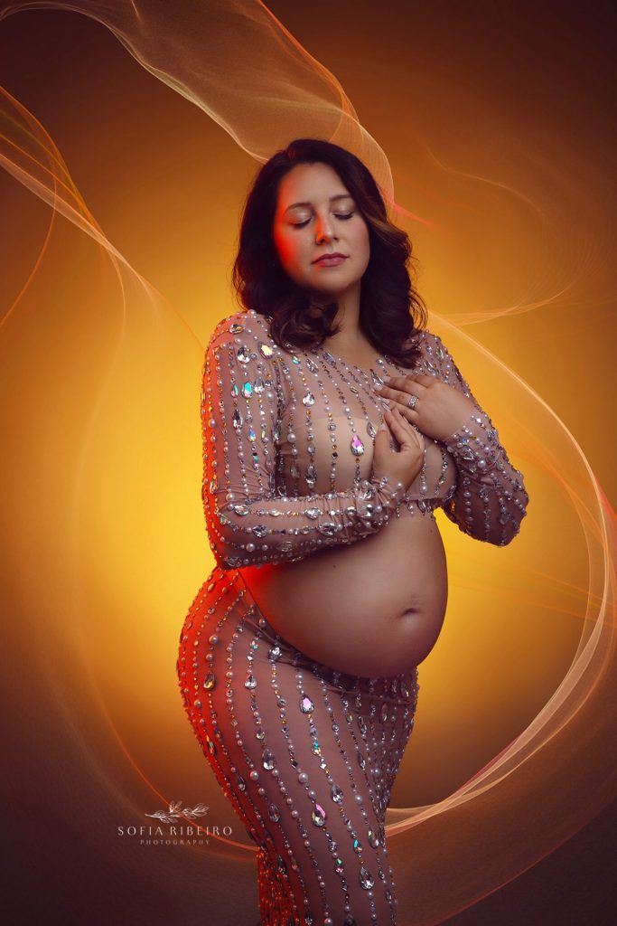 preparing for your studio maternity session wardrobe and undergarments