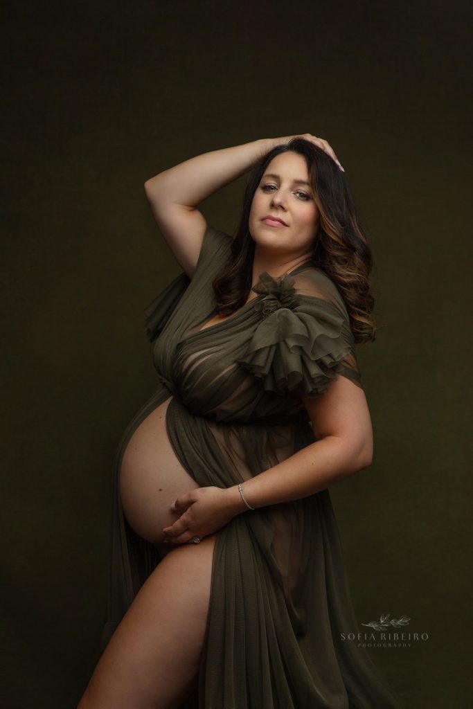 somerset new jersey maternity photographer, studio maternity photography, green maternity