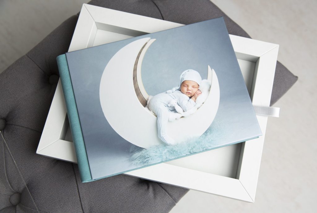 how to display an album, ways to display photos in your home