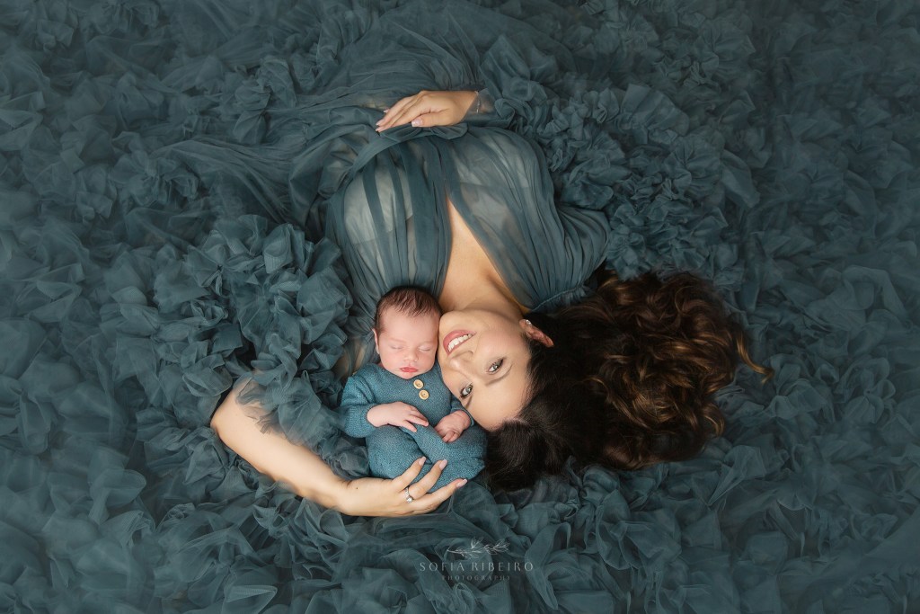 new jersey newborn photographer, mom and baby laying down, somerville new jersey