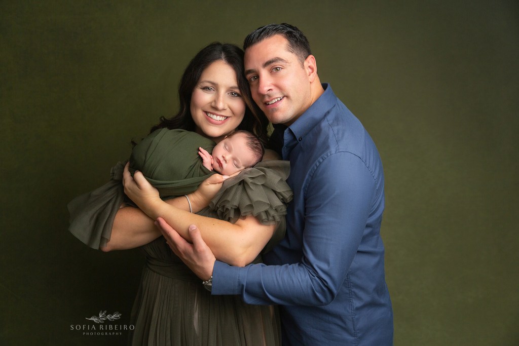 somerville new jersey newborn photography session, parents with baby