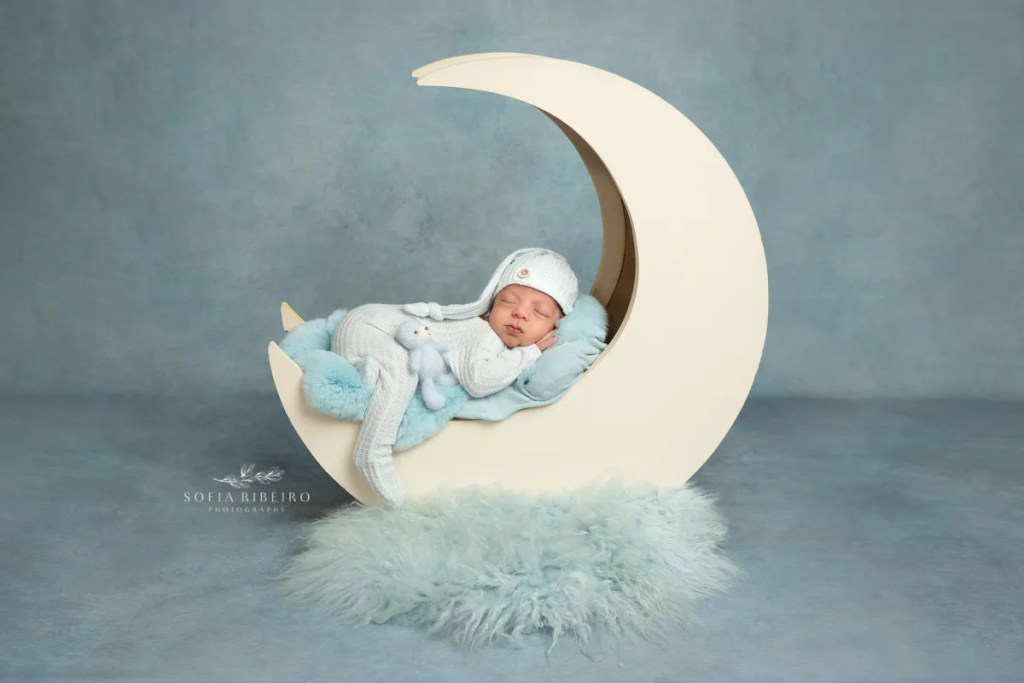 union nj baby photographer, baby on moon prop