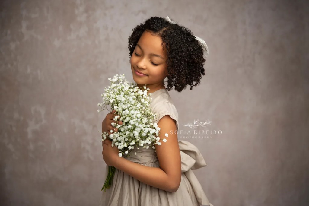 fine art children's photographer nj, girl with flowers