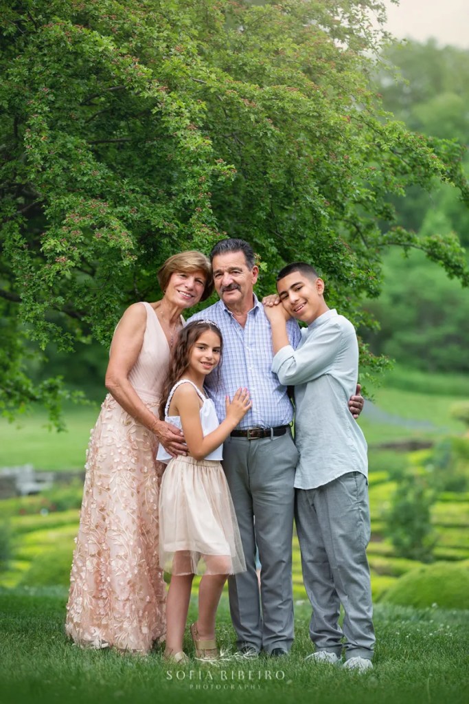 grandparents family session with grandchildren