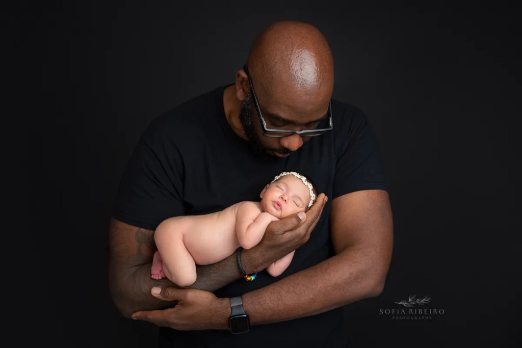paterson nj newborn photographer, newborn in dad's arms