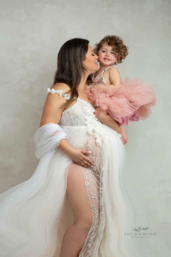 bound brook nj maternity photographer, mom and daughter maternity shoot