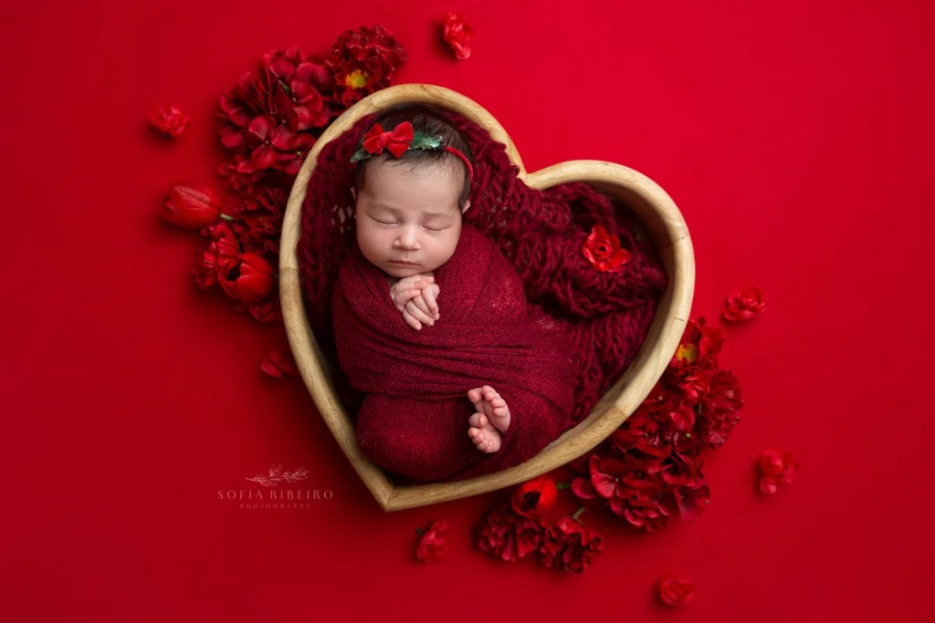 newark nj newborn photographer, family newborn in red