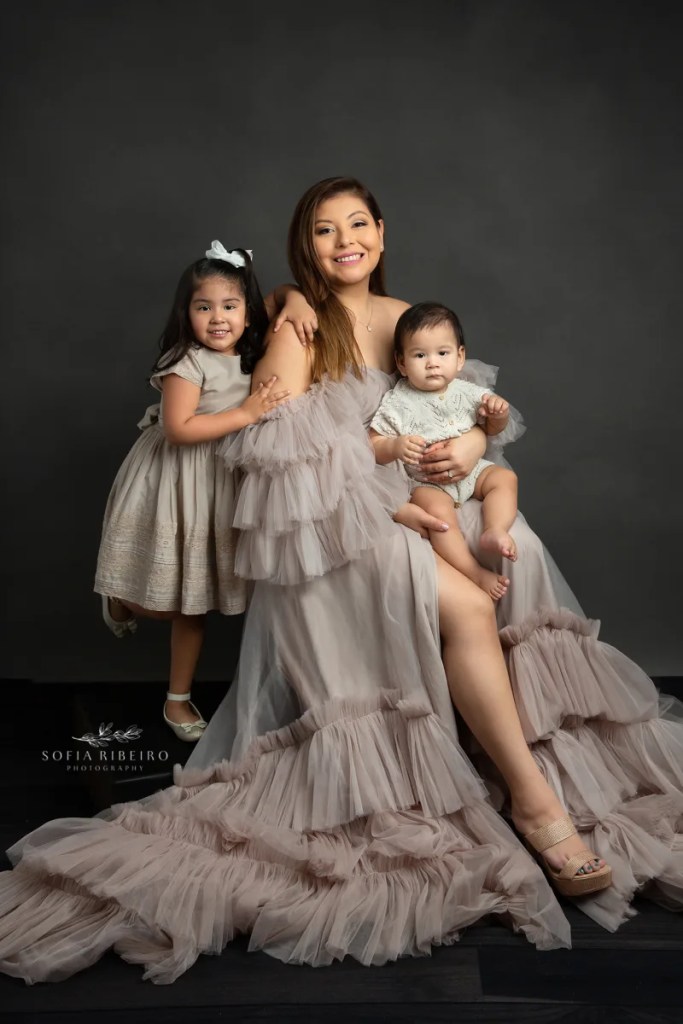 south jersey family photographer, mom and children