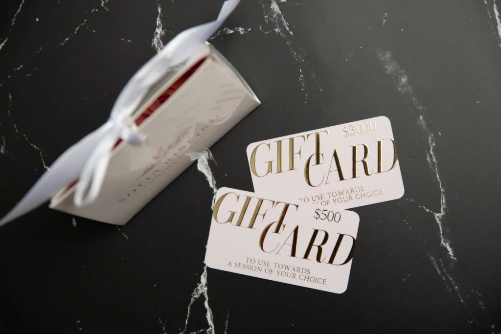 photo session gift cards, perfect for maternity, newborn, and family sessions. Baby shower gift cards, mother's day gift cards.