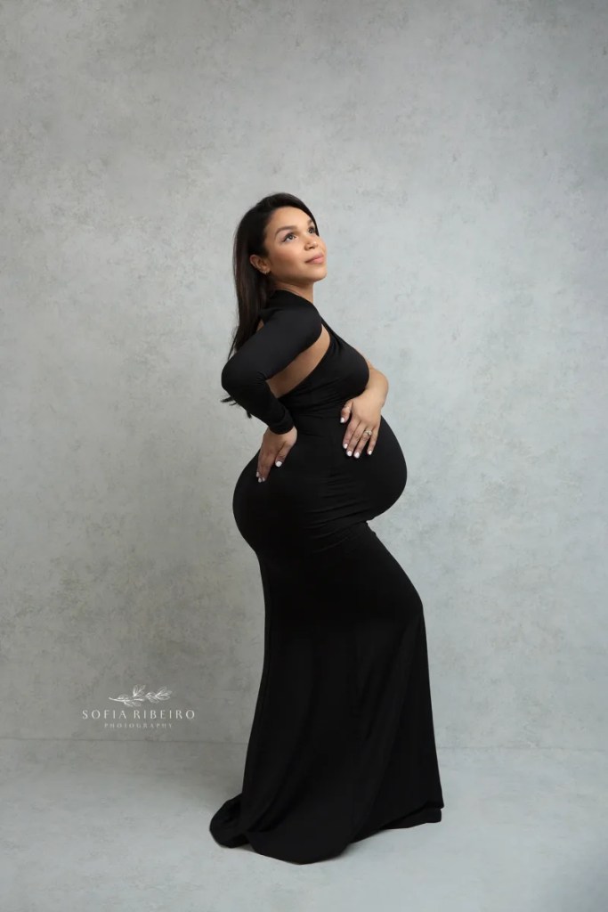 sussex nj maternity photographer, mom in black cutout dress