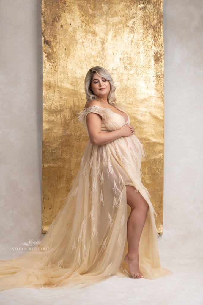 kearny nj maternity photographer mom in gold gown with gold backdrop