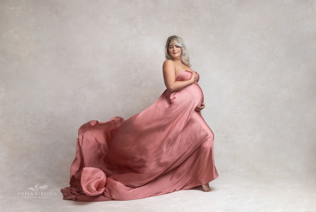 kearny nj maternity photographer mom draped in pink fabric