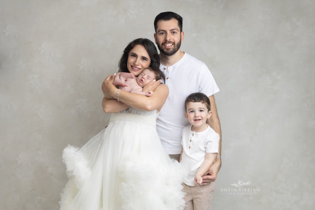 family newborn photography with linden nj newborn photographer