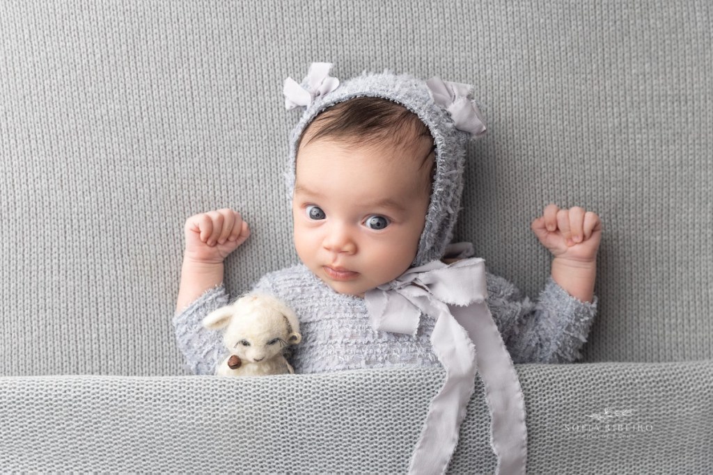 baby girl in grey bear outfit, sparta nj newborn photographer