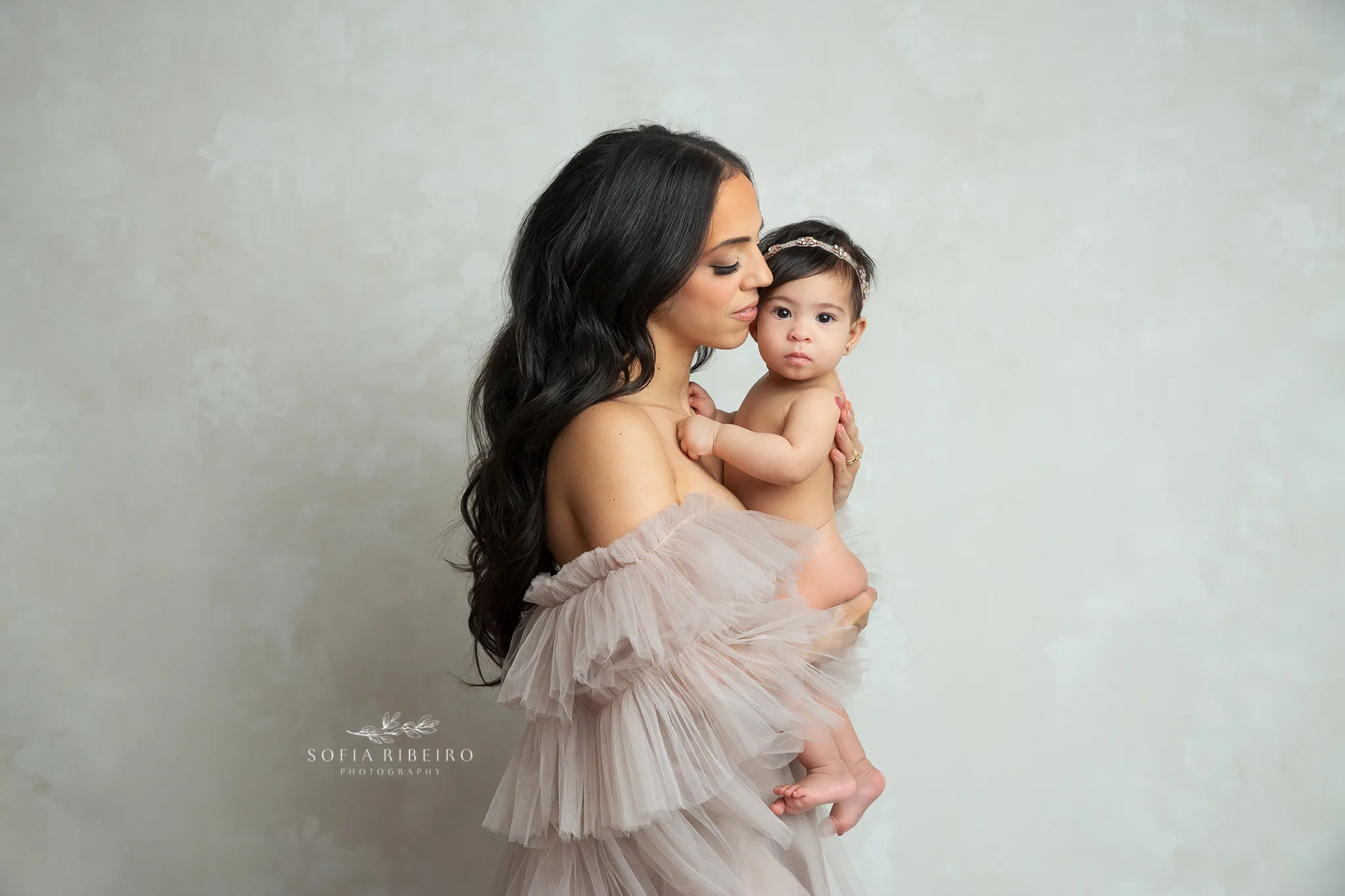 MOM AND BABY STUDIO SESSION