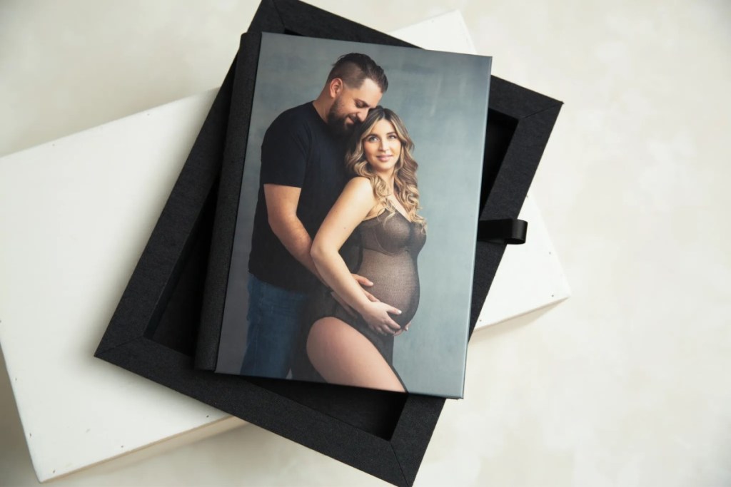 New jersey maternity photographer, custom album and fine art print