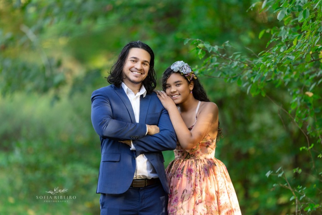 family photo session at watchung reservation, nj, daughter with dad