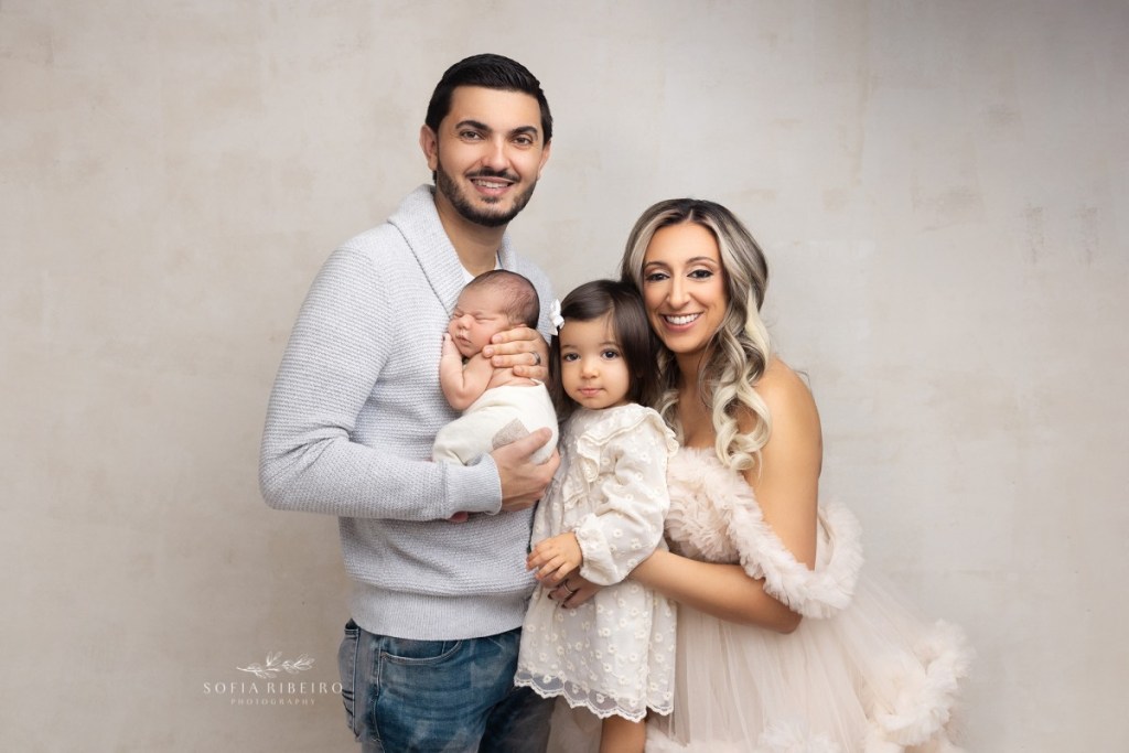 mom and dad family newborn photo