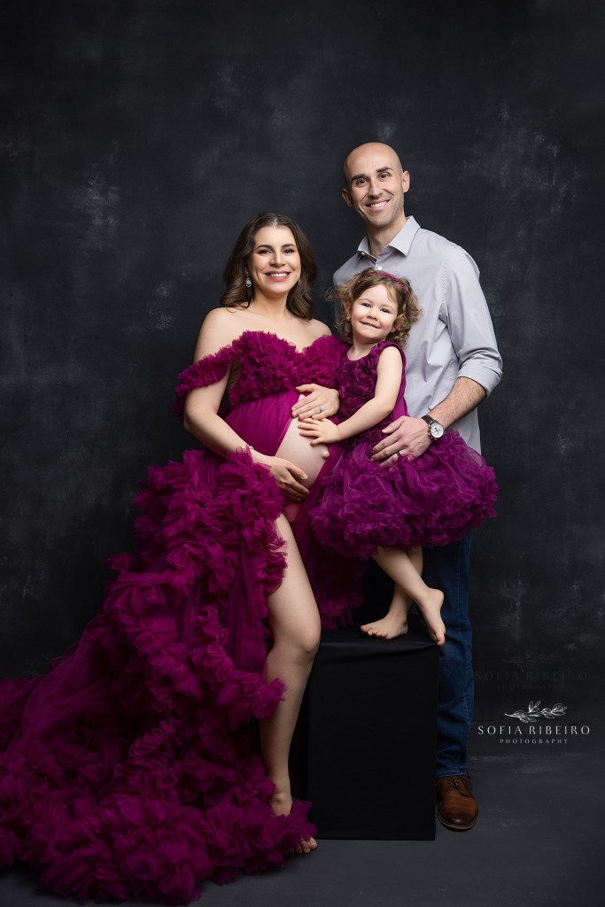 east hanover nj maternity photographer captures a glowing family posed around the baby bump