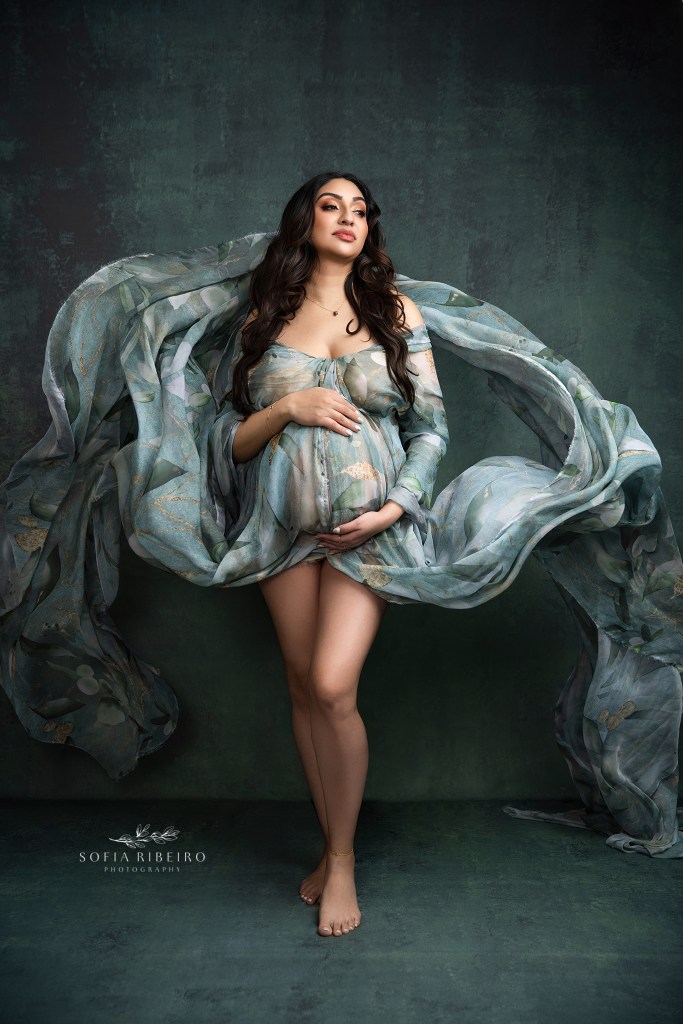 hudson county nj maternity photographer serving jersey city, hoboken and west new york, specializing in fine art maternity