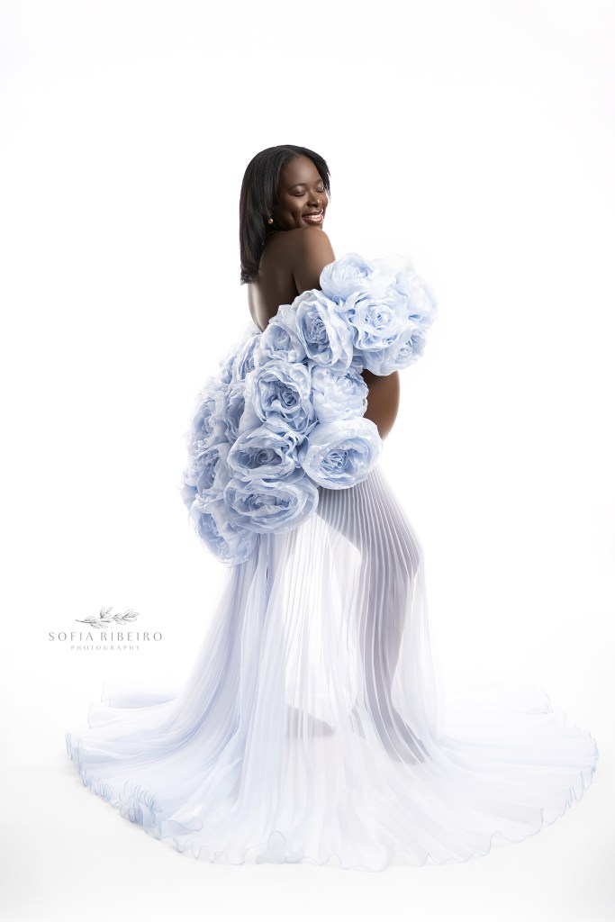 nj maternity photographer captures a high end high fashion look in blue for a gorgeous mom to be